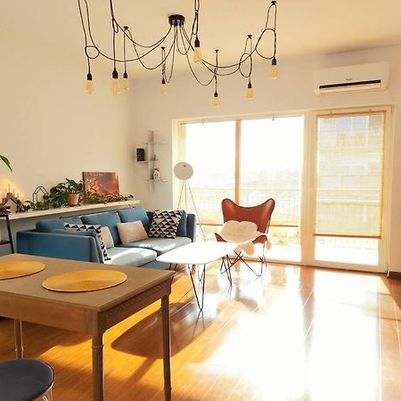 Cosy Boutique 61 Sqm Apartment - Private Parking - Ten Blocks Residence بوخارست المظهر الخارجي الصورة