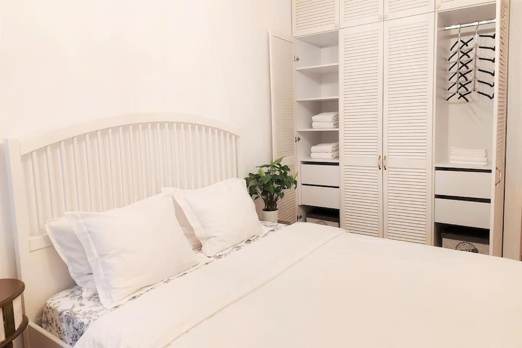 Cosy Boutique 61 Sqm Apartment - Private Parking - Ten Blocks Residence بوخارست المظهر الخارجي الصورة