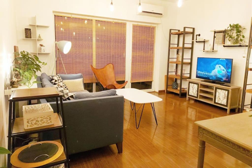 Cosy Boutique 61 Sqm Apartment - Private Parking - Ten Blocks Residence بوخارست المظهر الخارجي الصورة